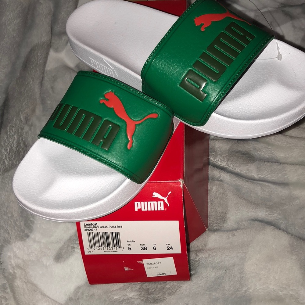 PUMA SLIDES